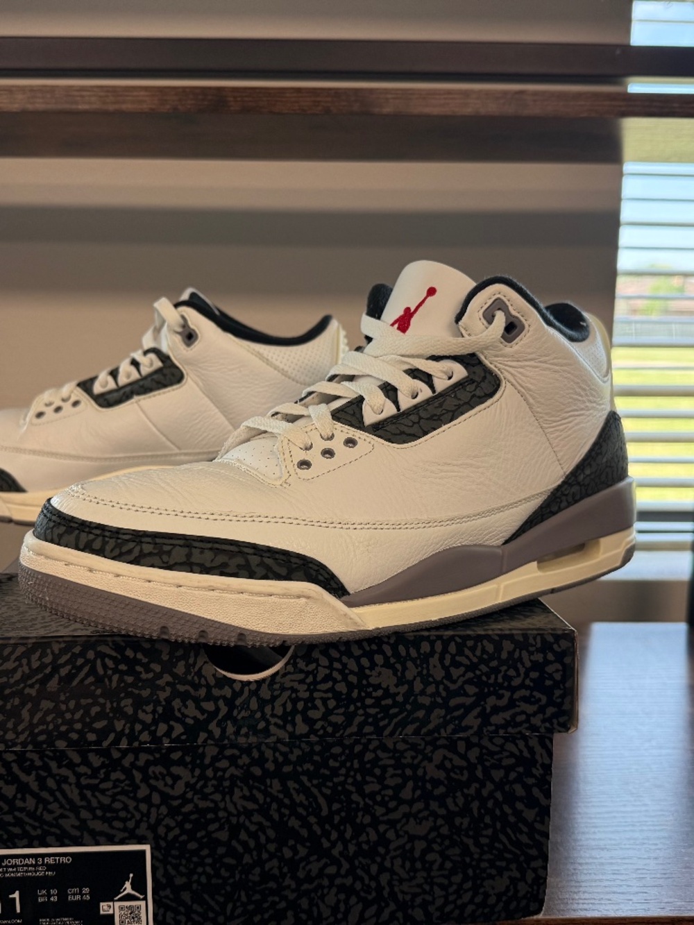 Air Jordan 3 Retro